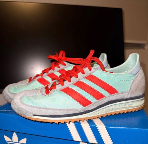 Tenis Adidas SL Mujer Talla 2 MX - Ligeramente Amplios