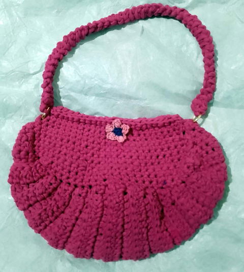 Bolsa artesanal crochet fucsia