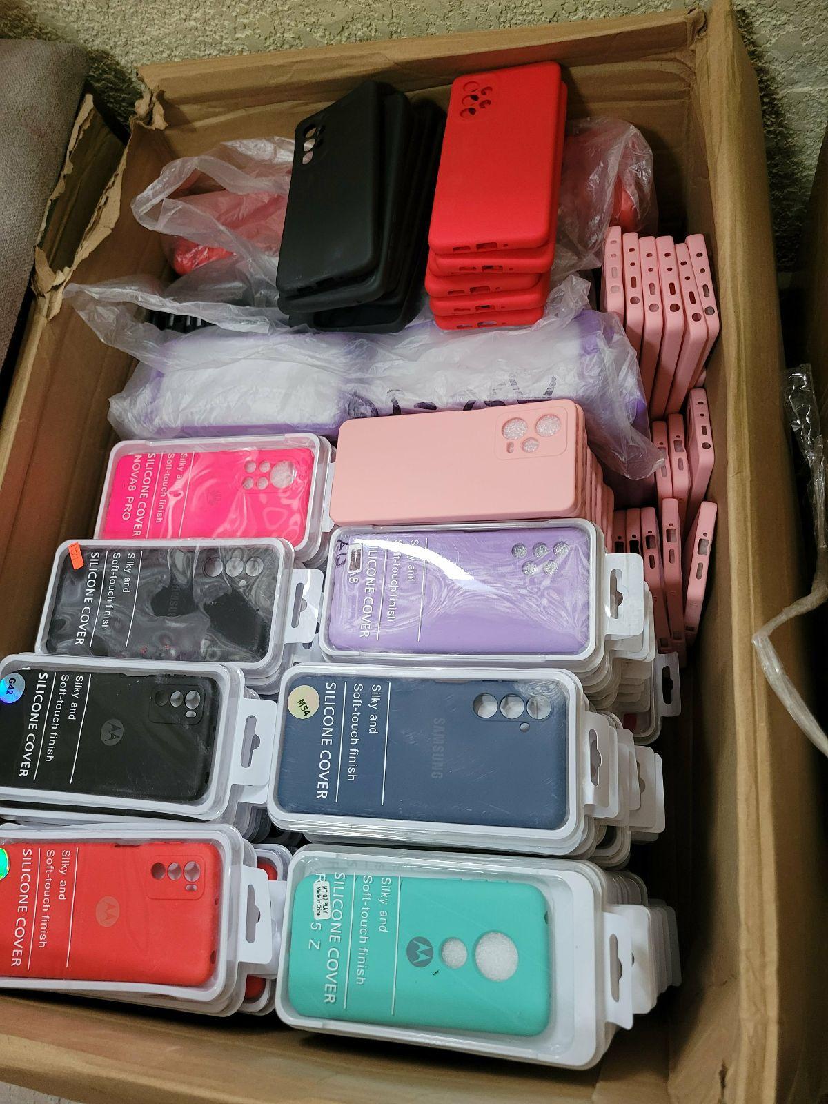 Caja con 500 fundas para celular - Modelos S22, S23 Ultra, Motorola, Huawei, Xiaomi