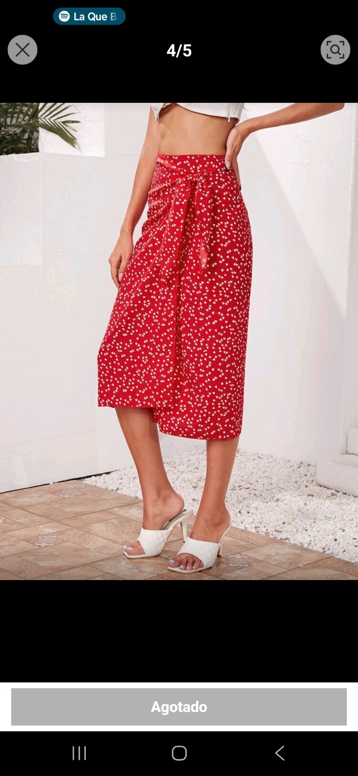 Falda casual roja con estampado de florecitas talla S