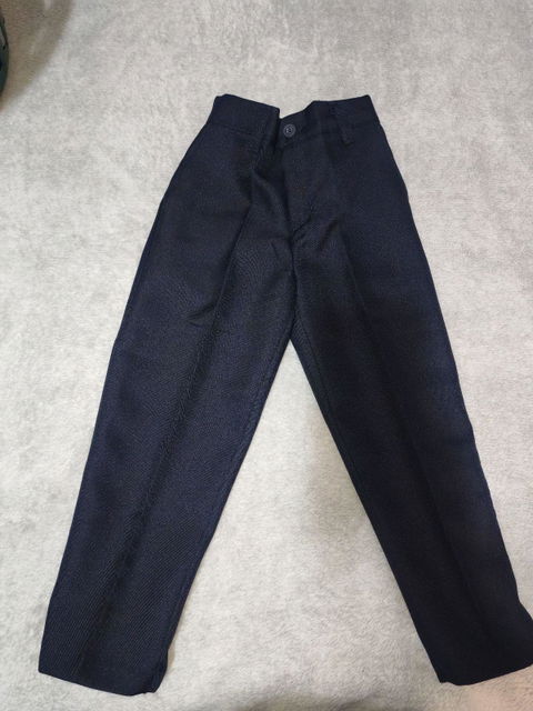Pantalon azul marino talla 6