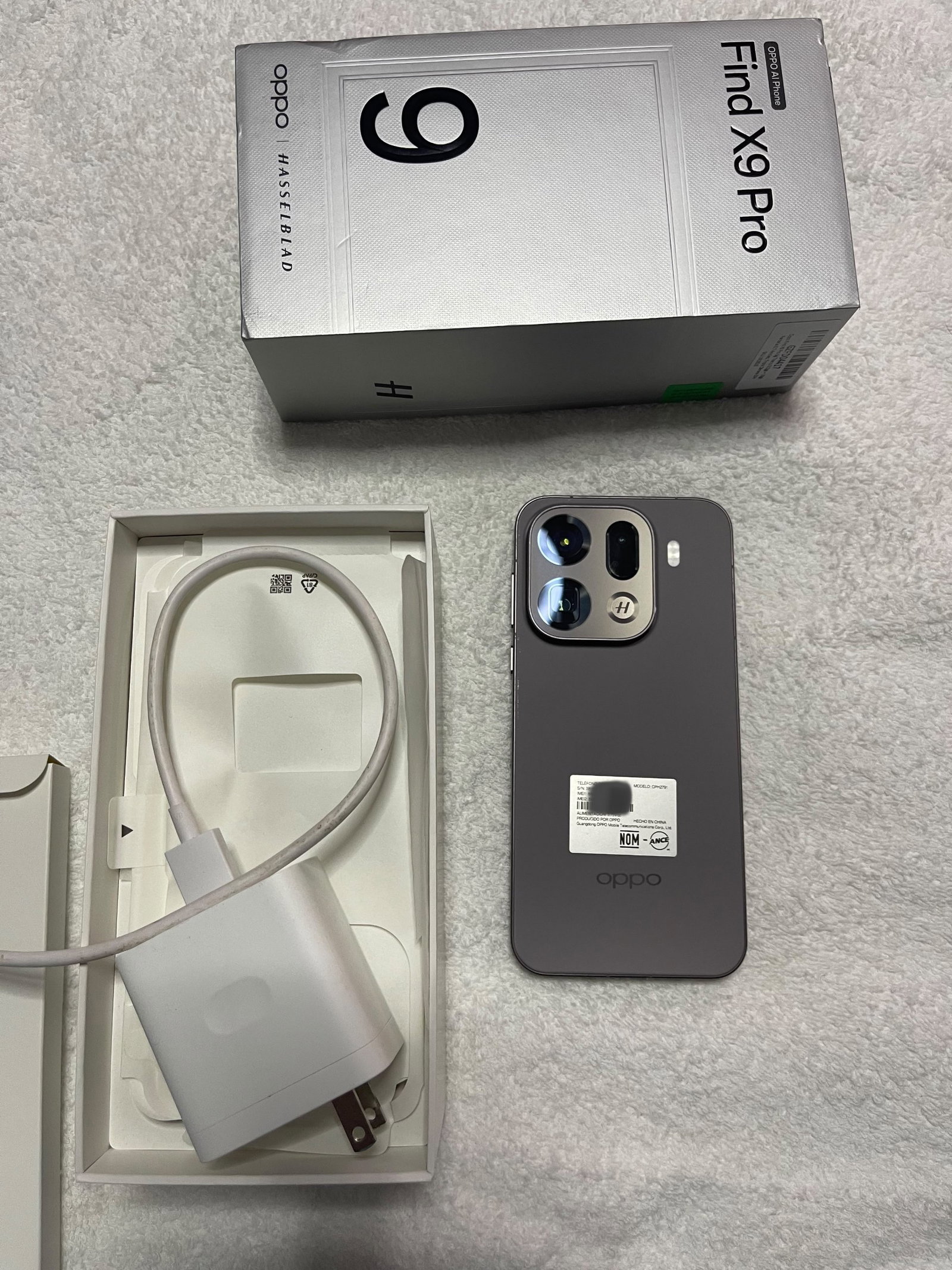 Oppo Find X9 Pro 512GB - Como Nuevo