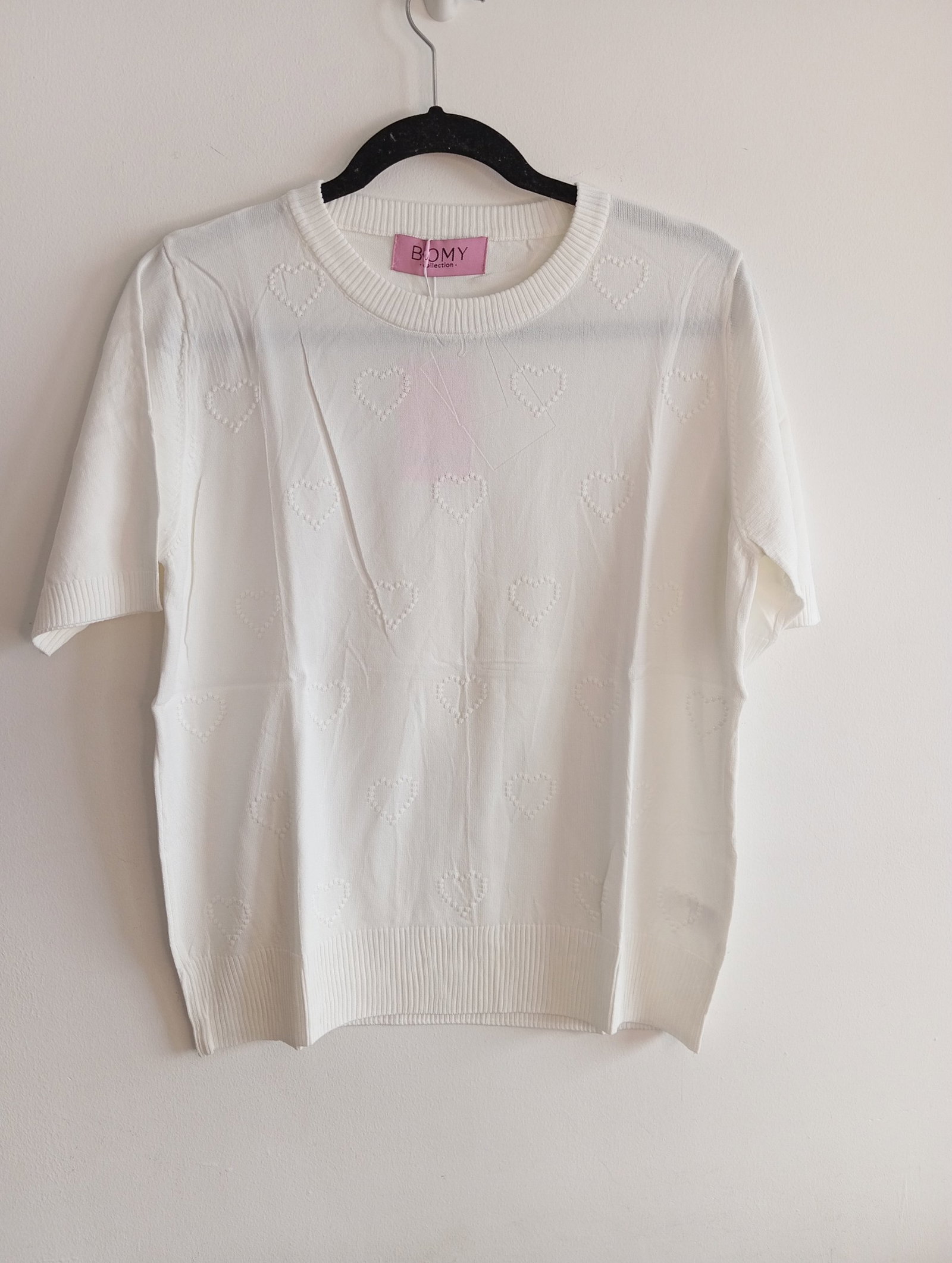 Blusa de Manga Corta BOMY con Corazones - Nueva