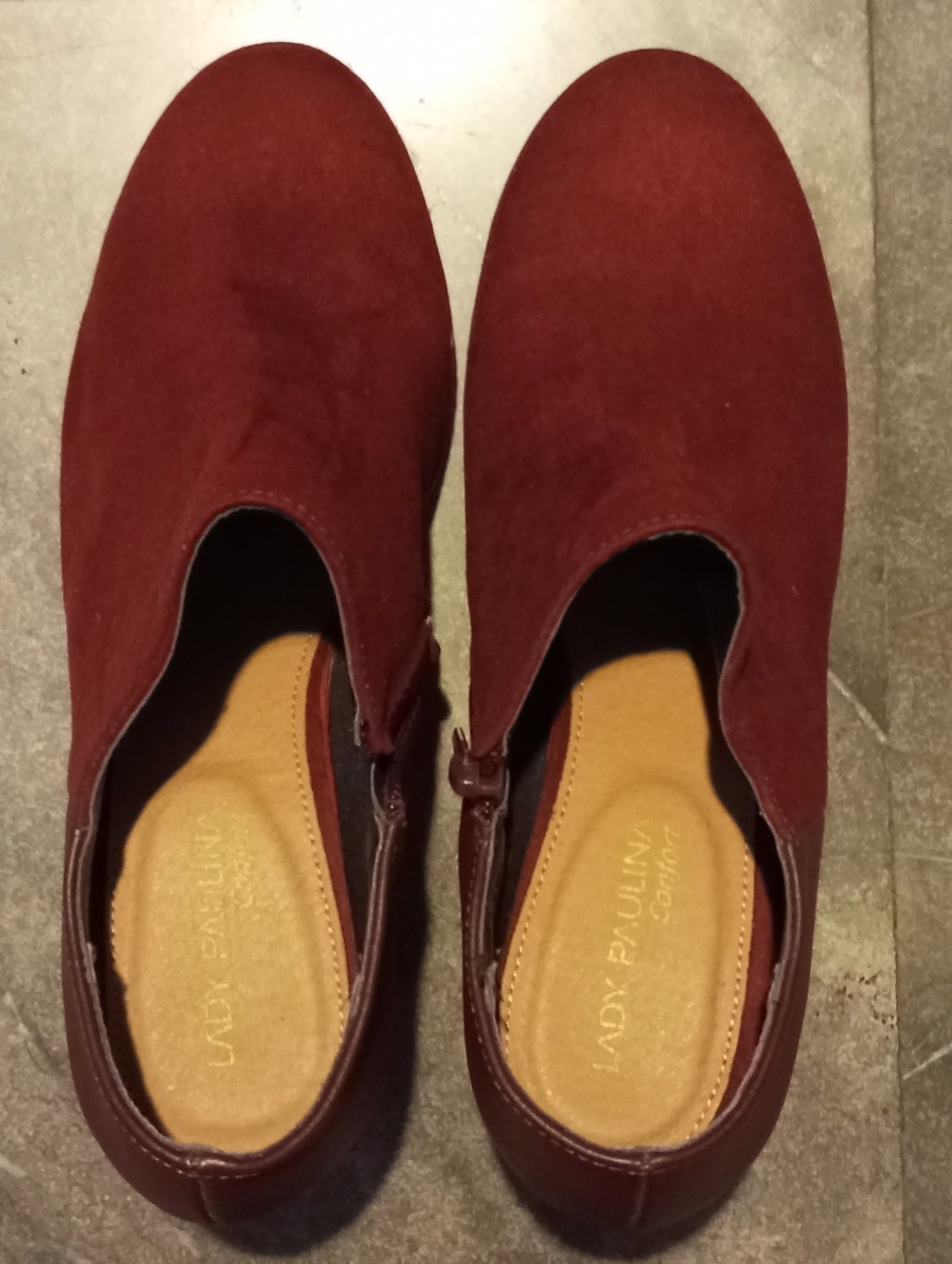 Botines de Tacón Lady Paulina Color Vino