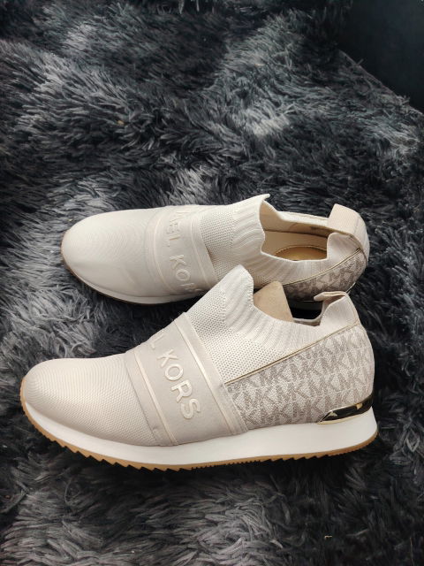Tenis Michael Kors Vainilla #6 - Como Nuevos