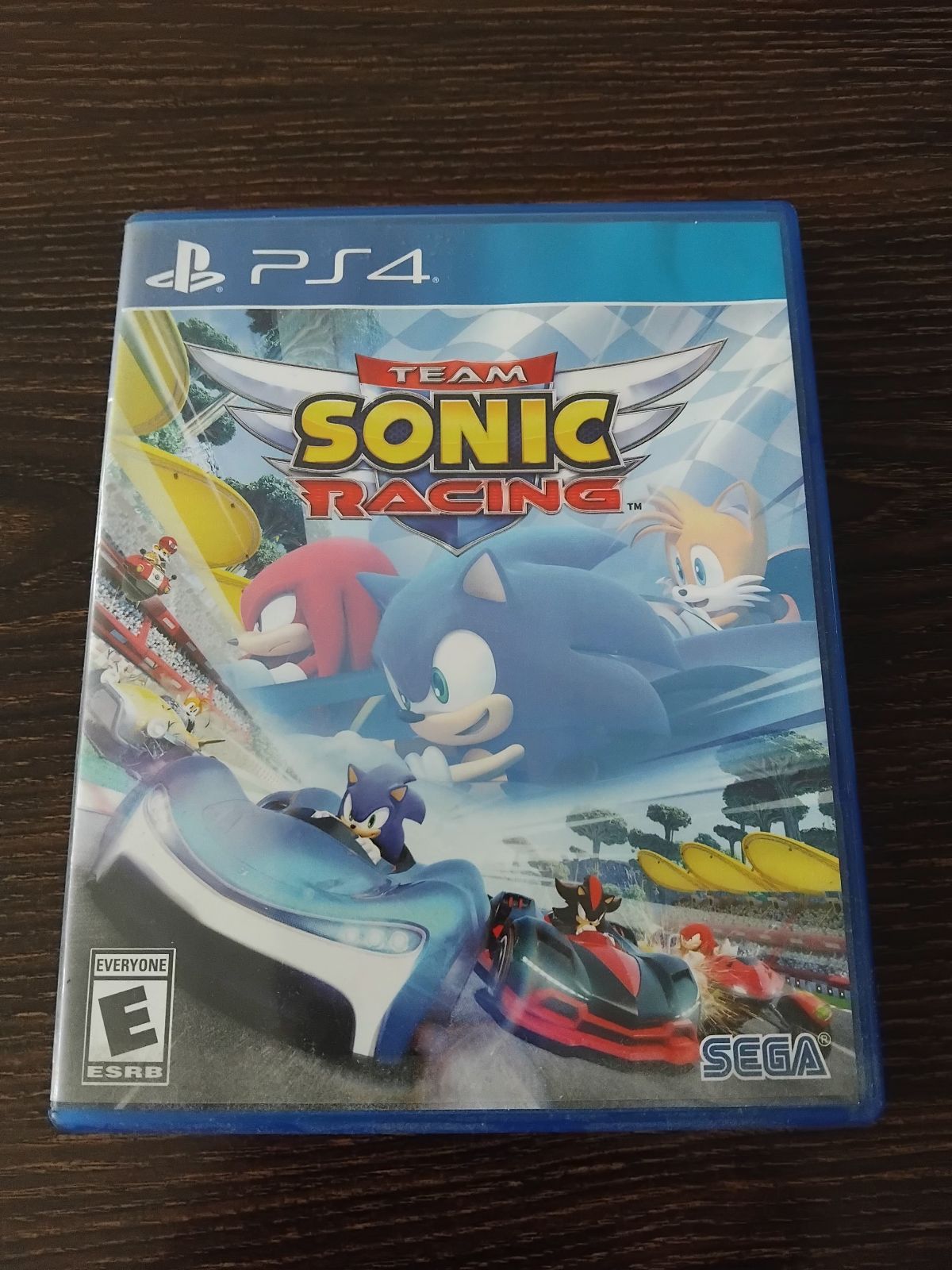 SONIC TEAM RACING
