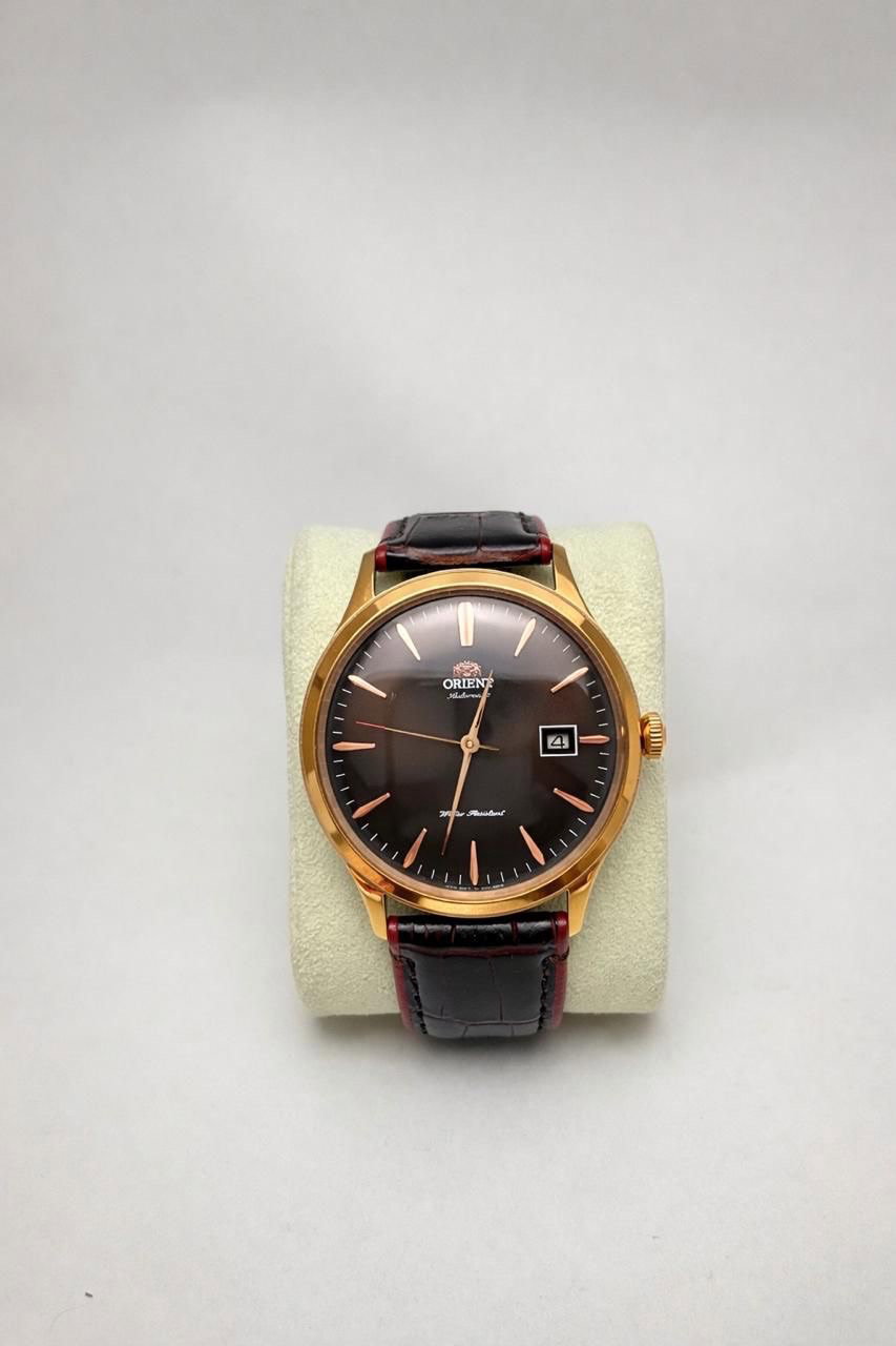 Reloj Orient Bambino Automático con Esfera Marrón y Correa de Cuero