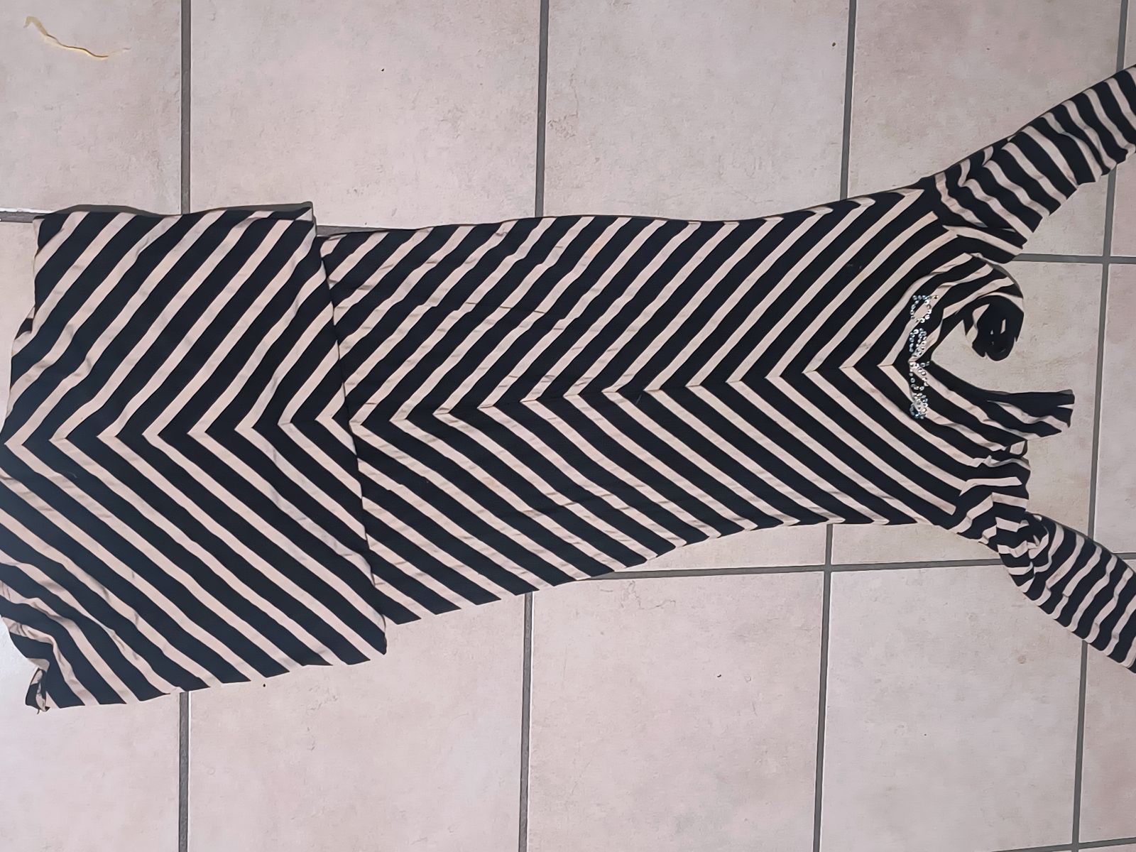 Vestido Bebe de rayas con detalles brillantes