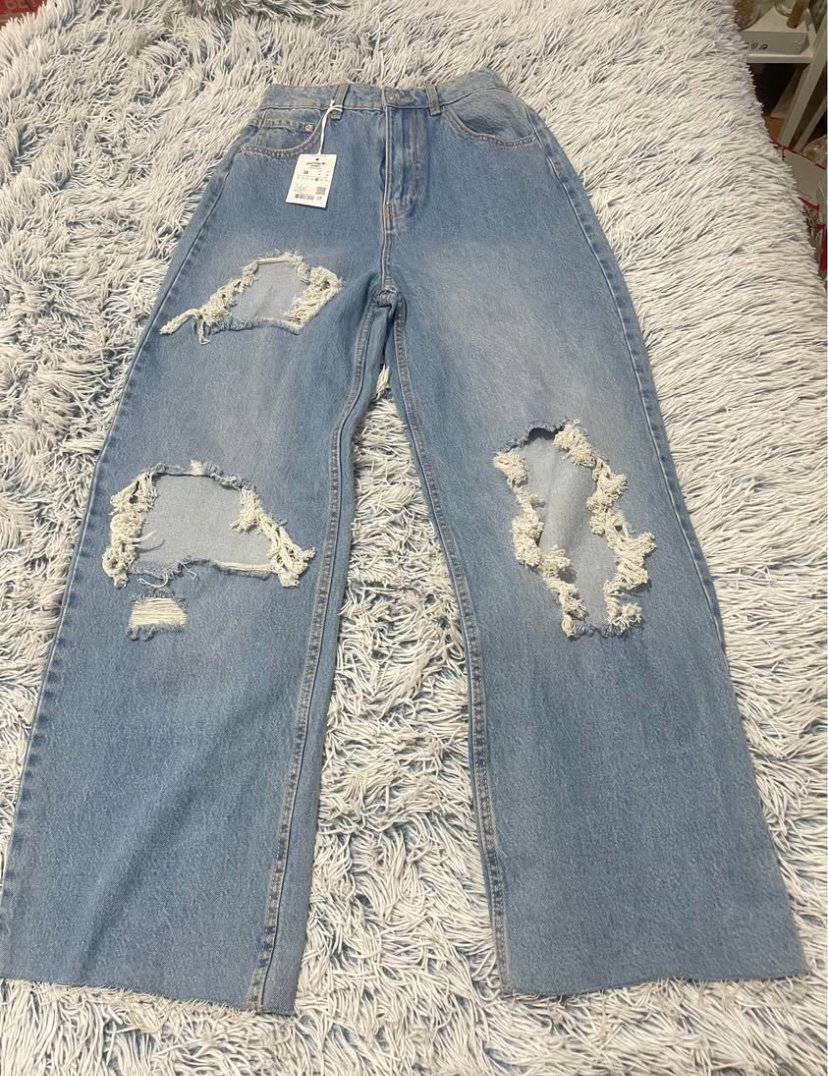Pantalón de mezclilla 