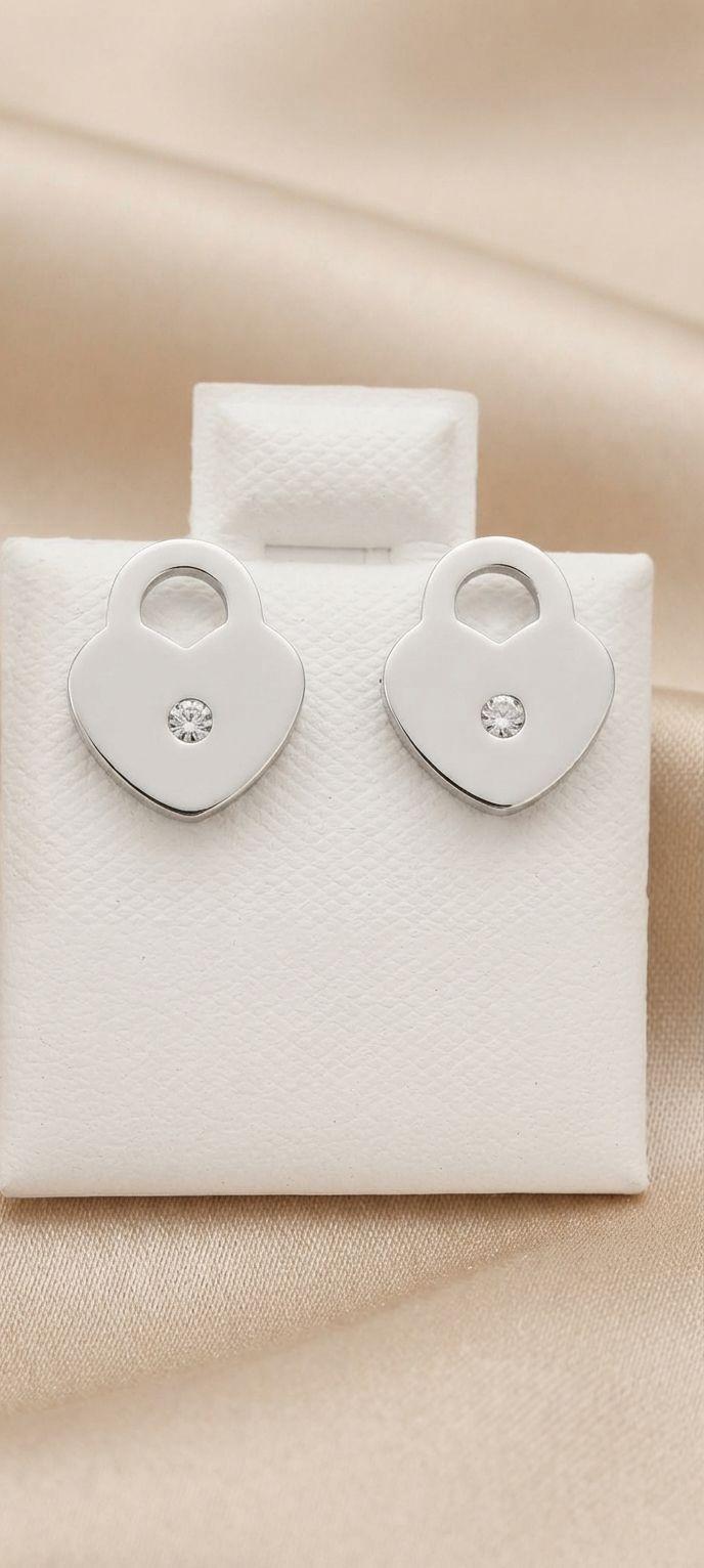 Aretes en forma de candado nuevos marca Nice