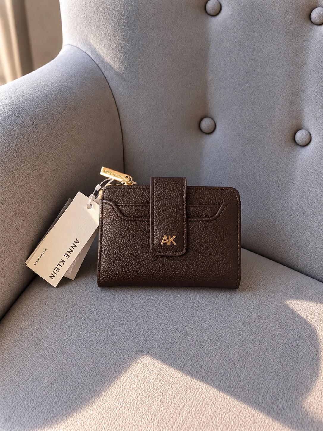 Billetera de piel marrón Anne Klein original 🇺🇸 