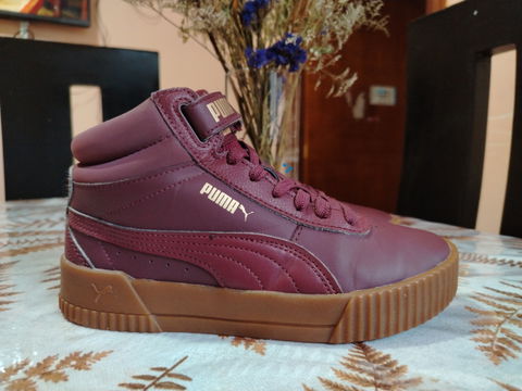 Tenis Puma para niño color guindo