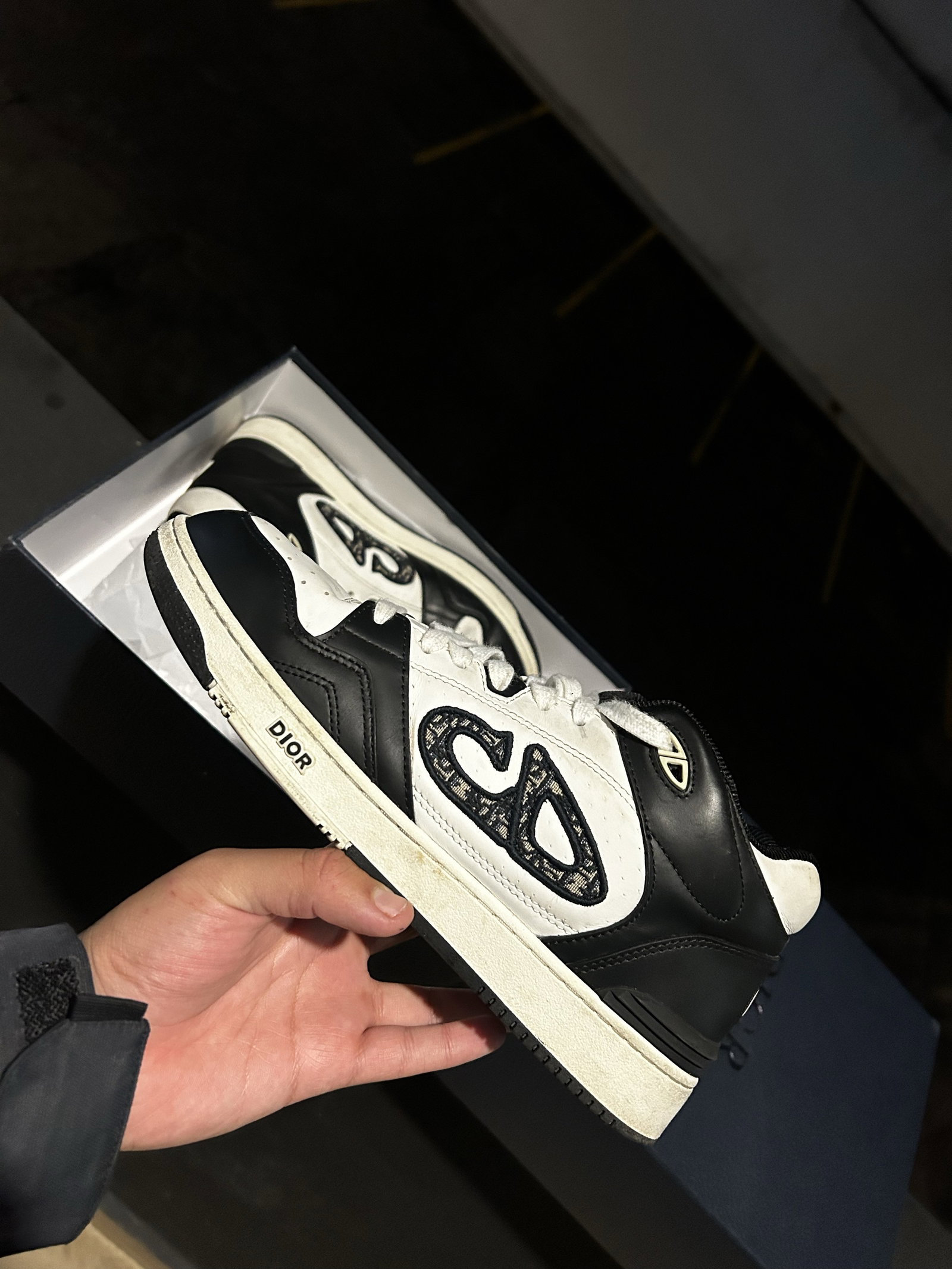 Tenis Dior B57 en excelente estado