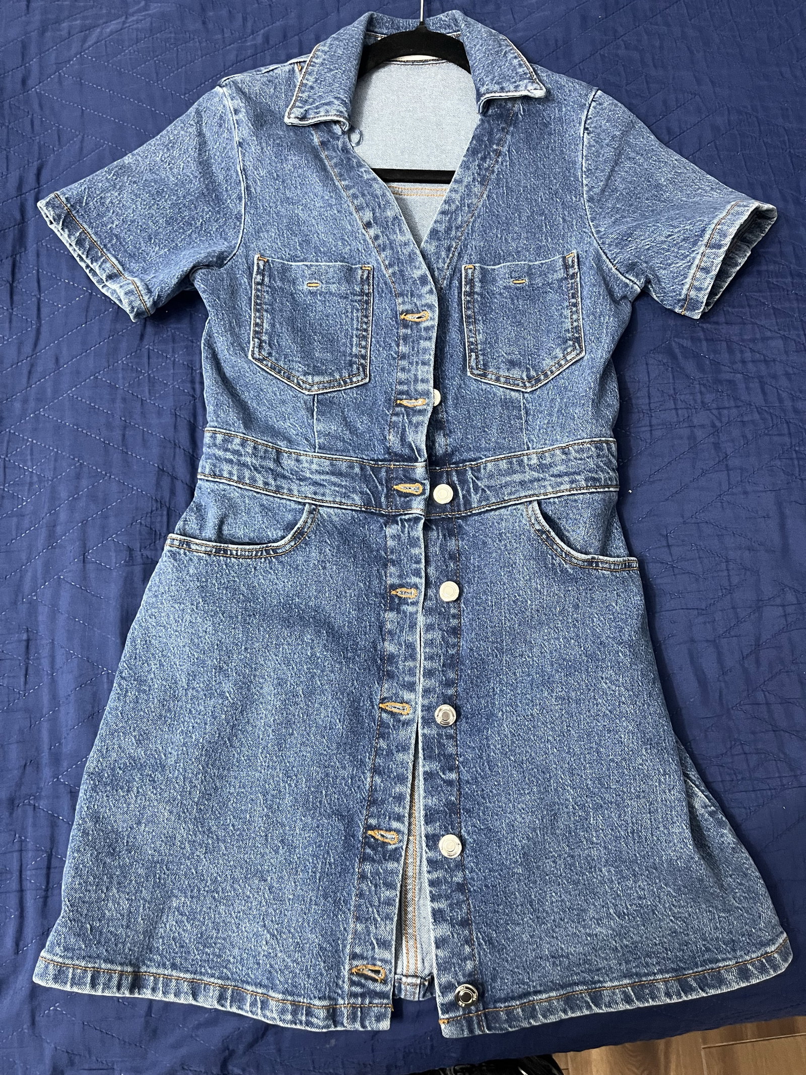 Vestido de mezclilla ZARA nuevo