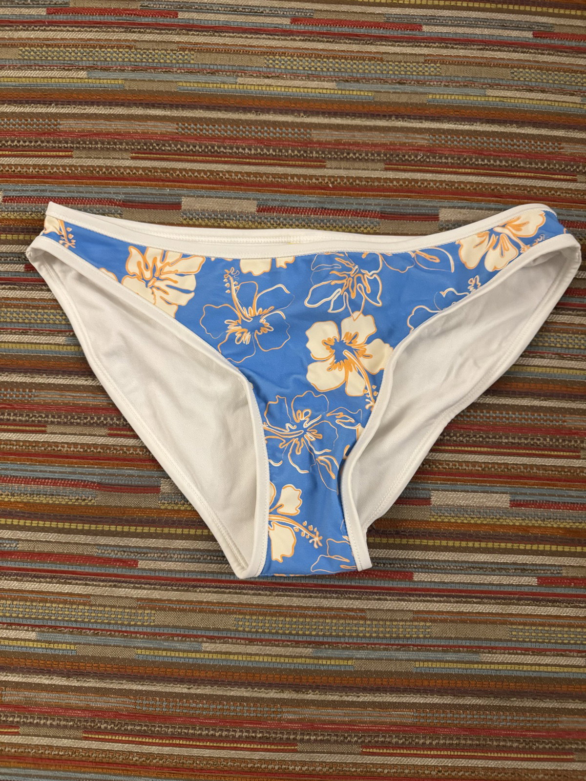 Calzón de traje de baño nuevo talla S Wild Fable