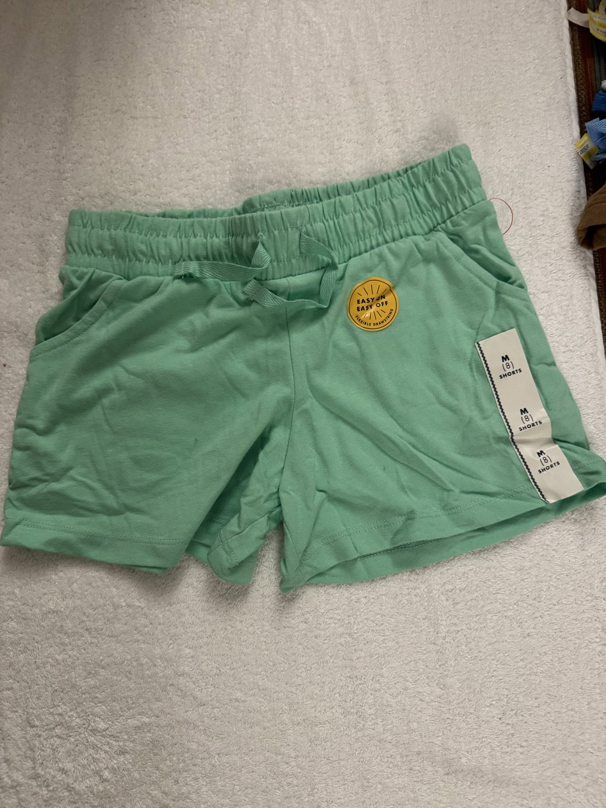 Short de niño color menta marca Cat & Jack talla 8 años nuevo