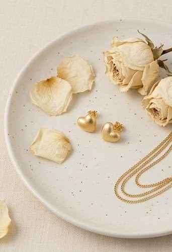 Aretes de corazón de acero quirúrgico en baño de PVD