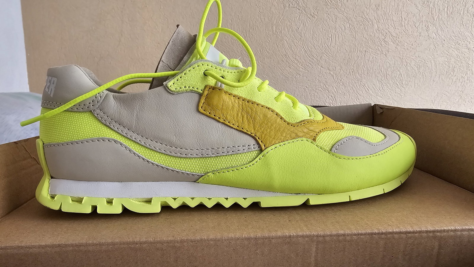 Tenis Camper 