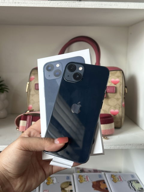 iPhone 13 Azul Oscuro NUEVO con Caja y Accesorios
