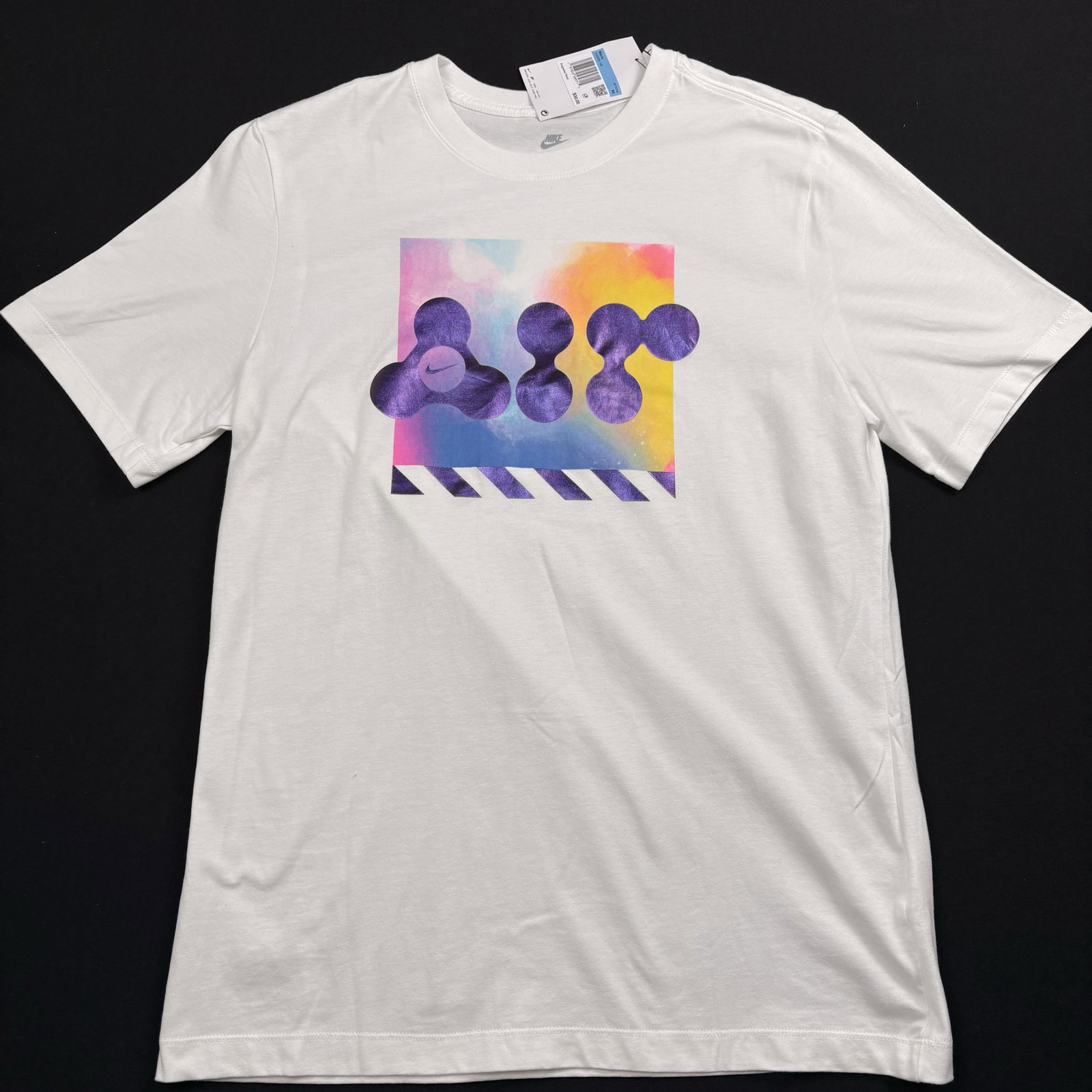 Playera Nike M blanca estampada en pecho