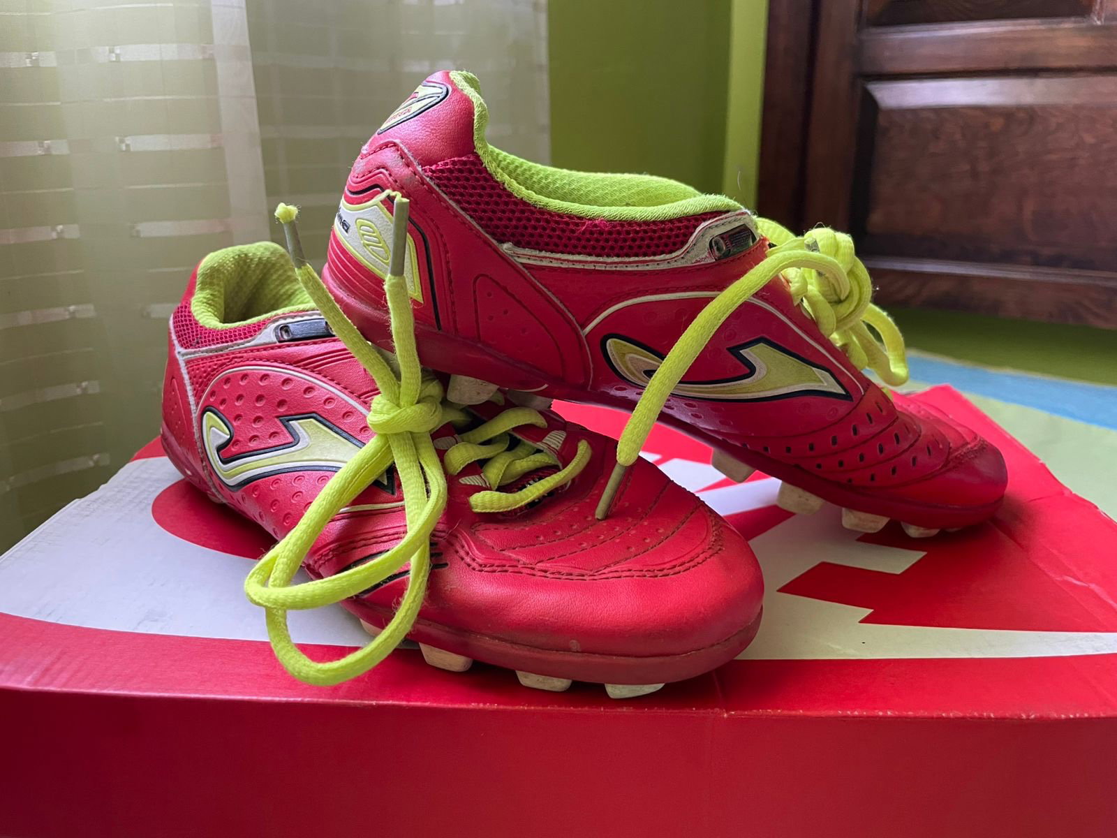 Tenis Tacos de Fútbol Joma 22.5 