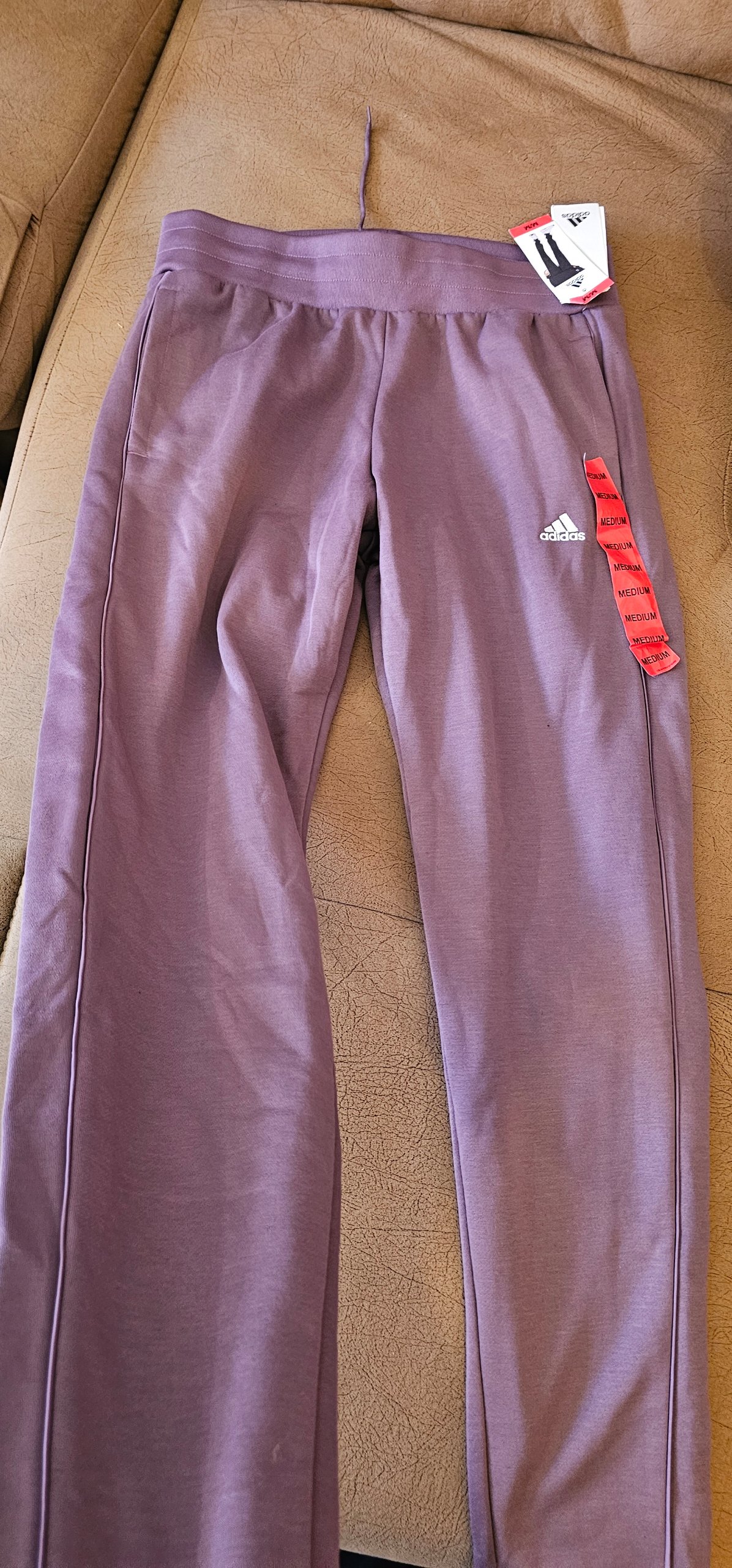 Pantalones Adidas Nuevos Color Rosa Morado