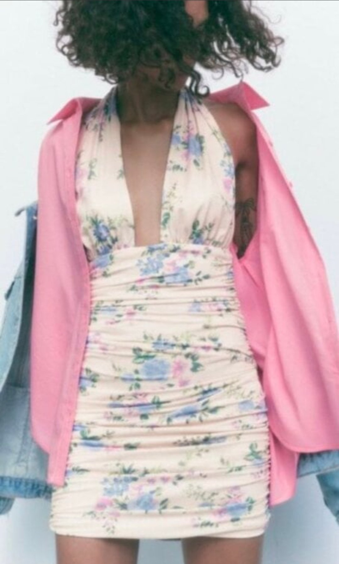 Vestido ZARA Floral Nuevo