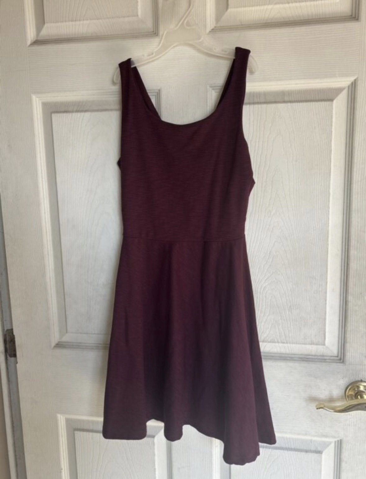 Vestido casual Pull&Bear color burdeos talla S
