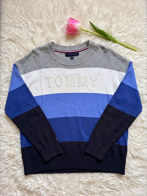 Suéter Tommy Hilfiger en buen estado💙