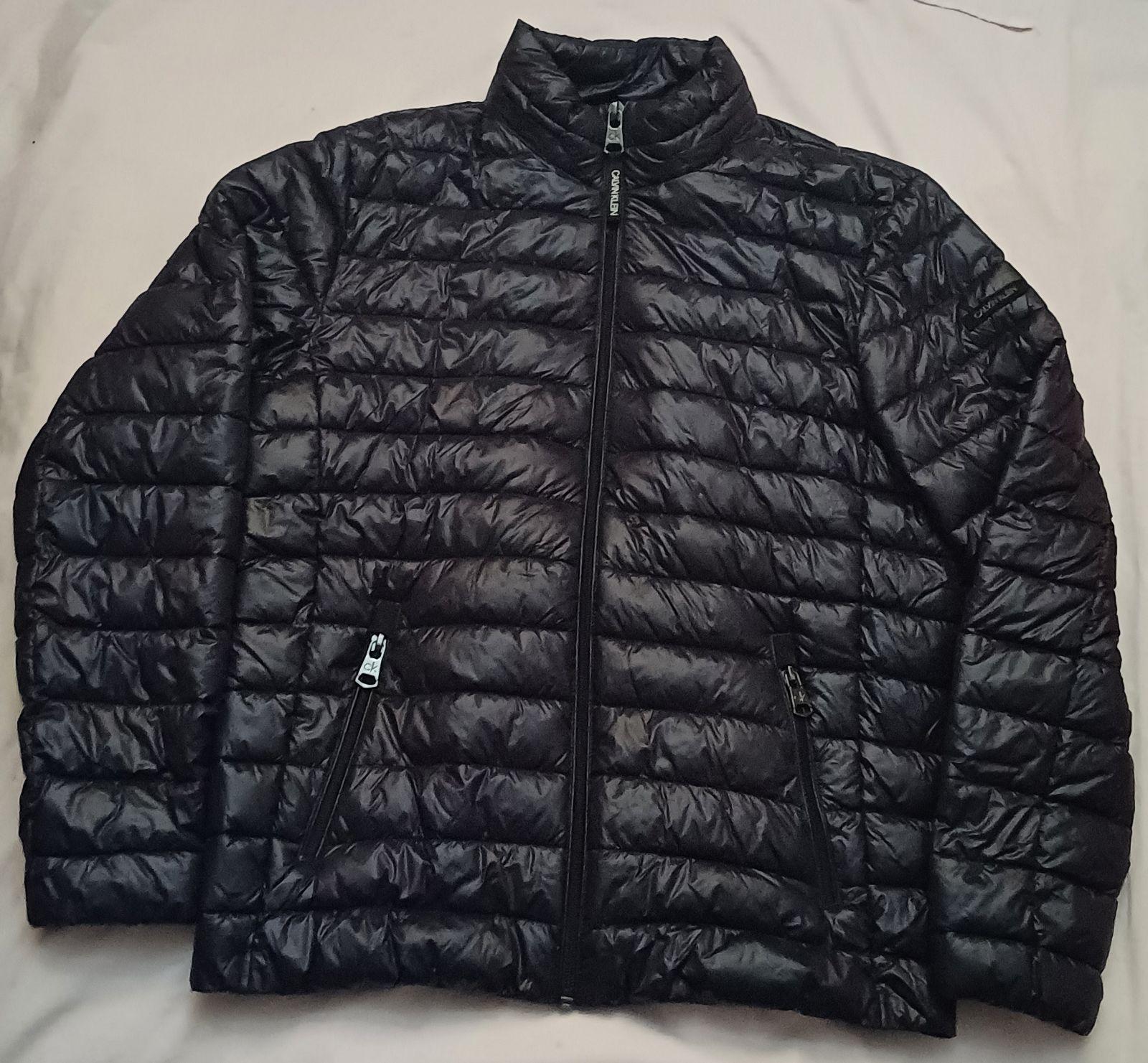 ​Chamarra Calvin Klein Puffer Negra