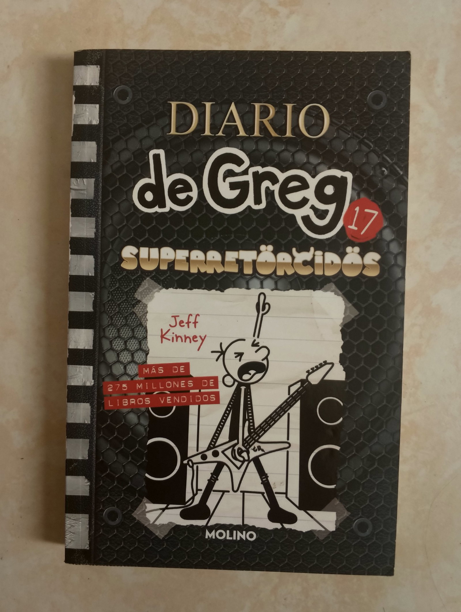 Diario de Greg 17: Superretorcidos - Como Nuevo