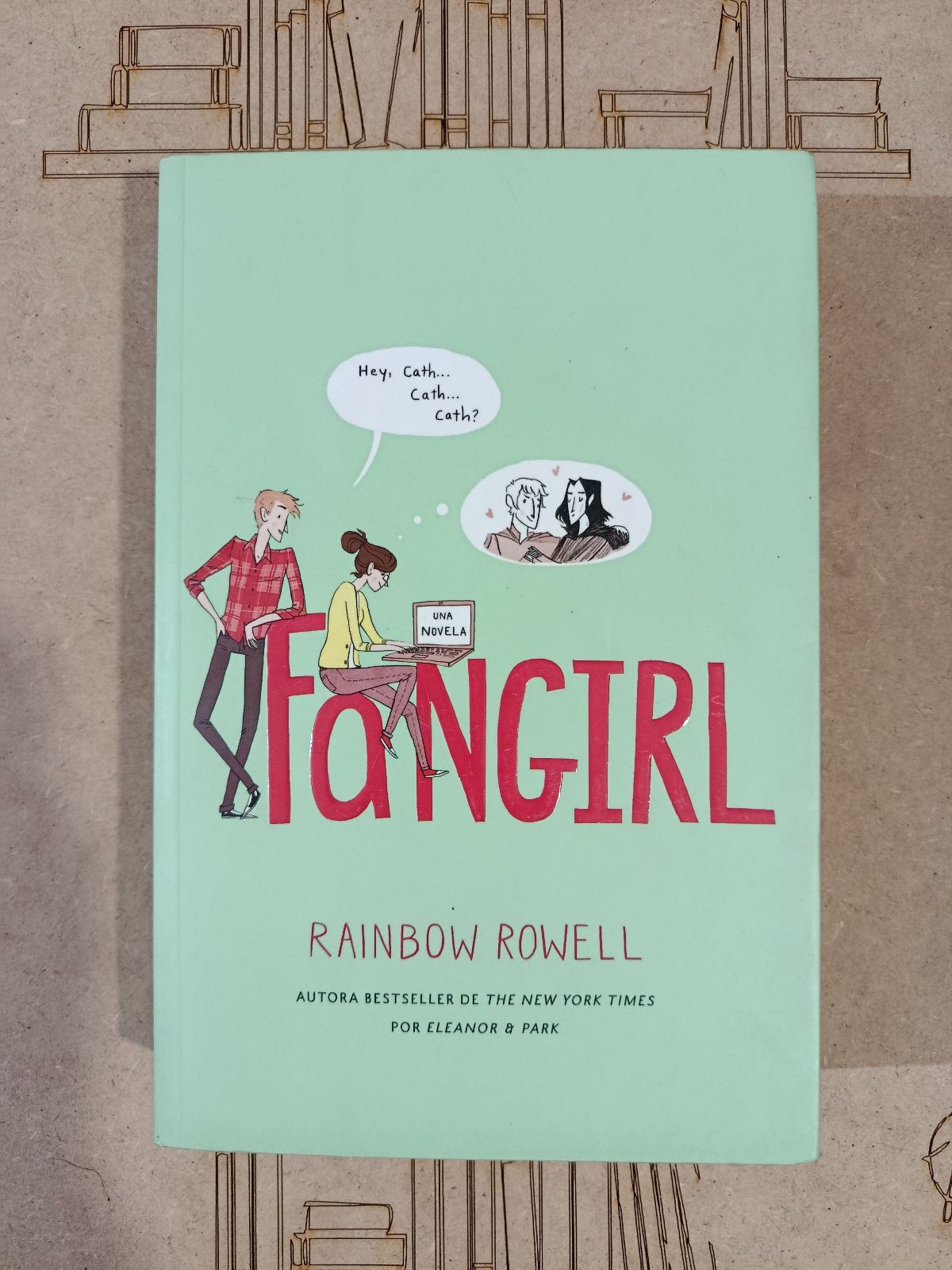 Fangirl de Rainbow Rowell - Libro en Español