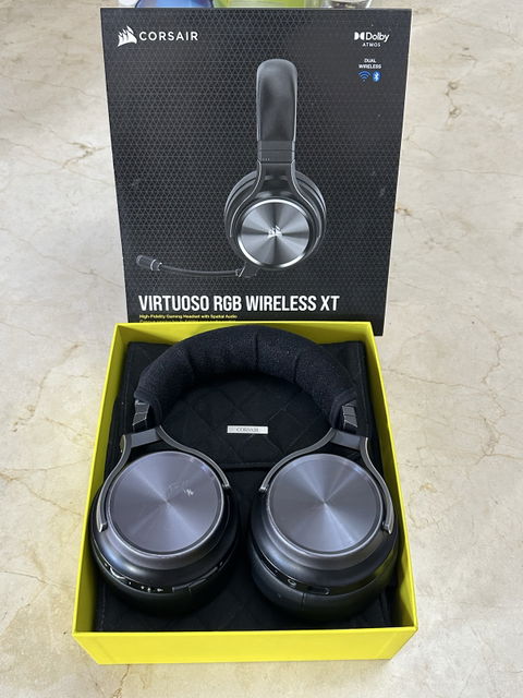 Audífonos Gamer Corsair Virtuoso RGB Wireless XT
