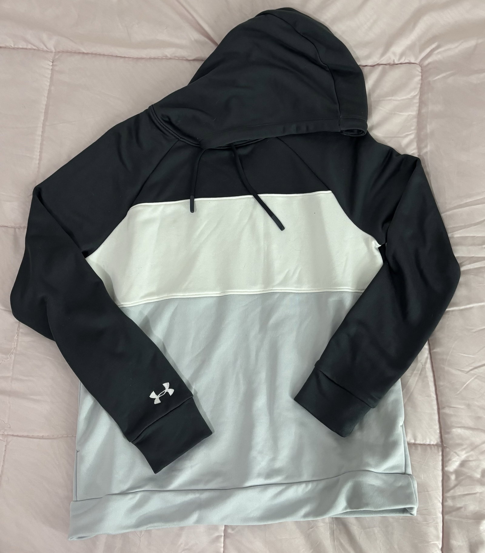 Sudadera Under Armour en Buen Estado