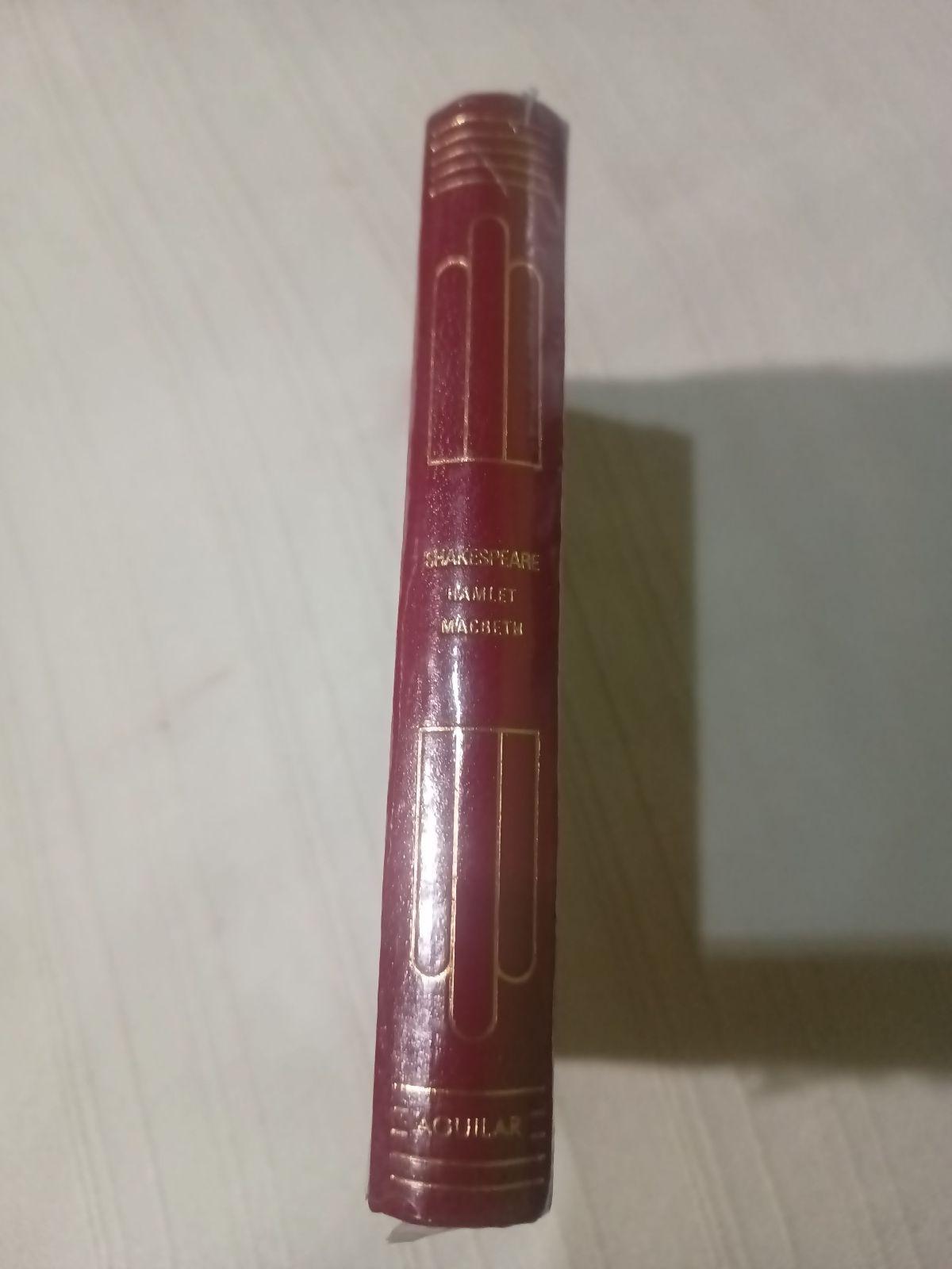 Libro: Shakespeare - Hamlet y Macbeth