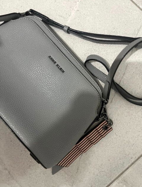 Bolsa de Anne Klein