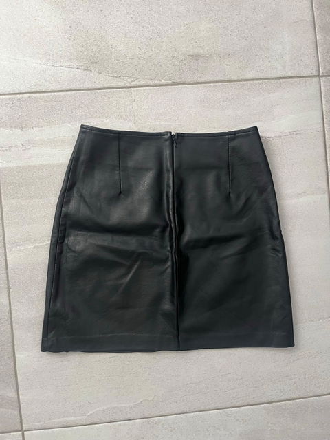 Falda de Piel Negra S