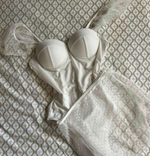 Traje de Baño Blanco SHEIN Talla S con Faldita