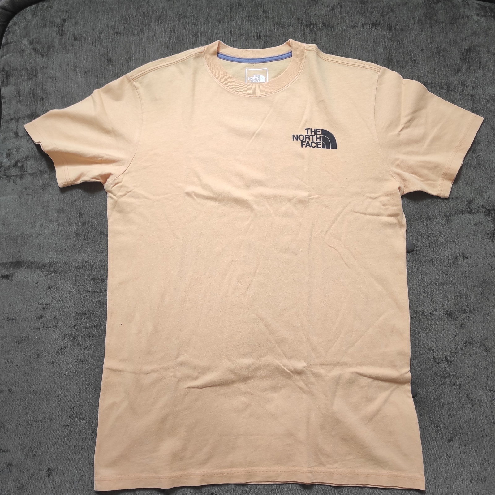 Playera polo The North face amarilla