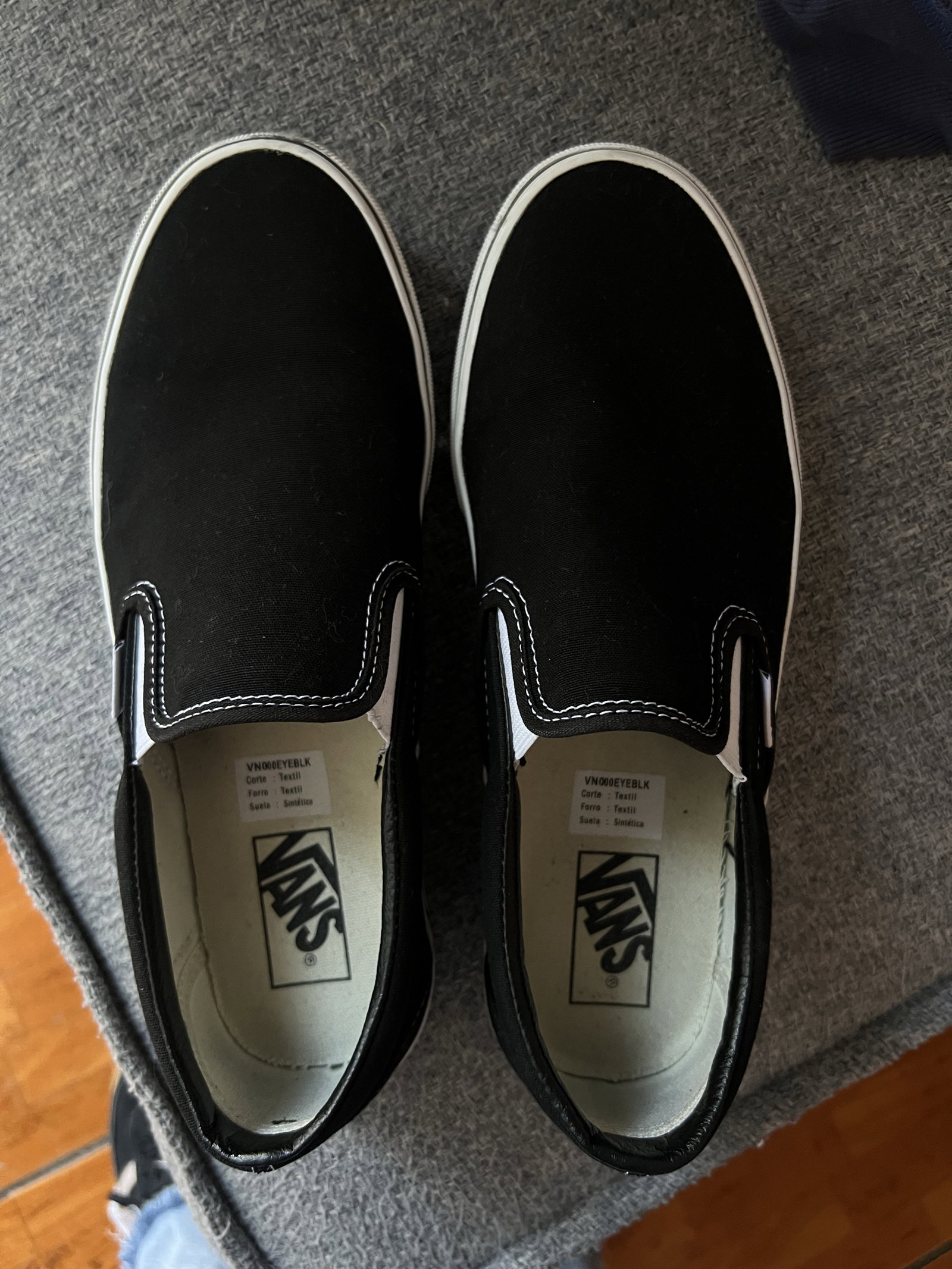 Tenis Vans Negros 27.5cm - Como Nuevos
