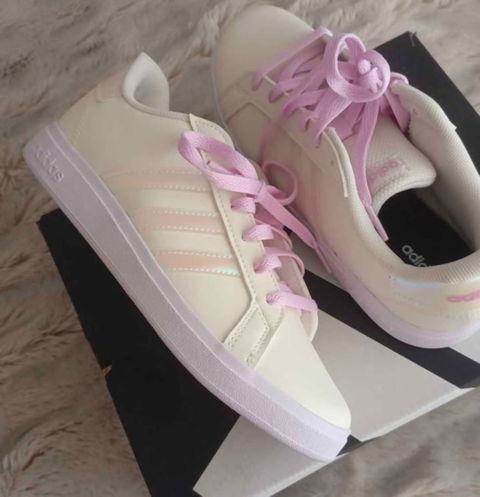 Tenis Adidas rosados