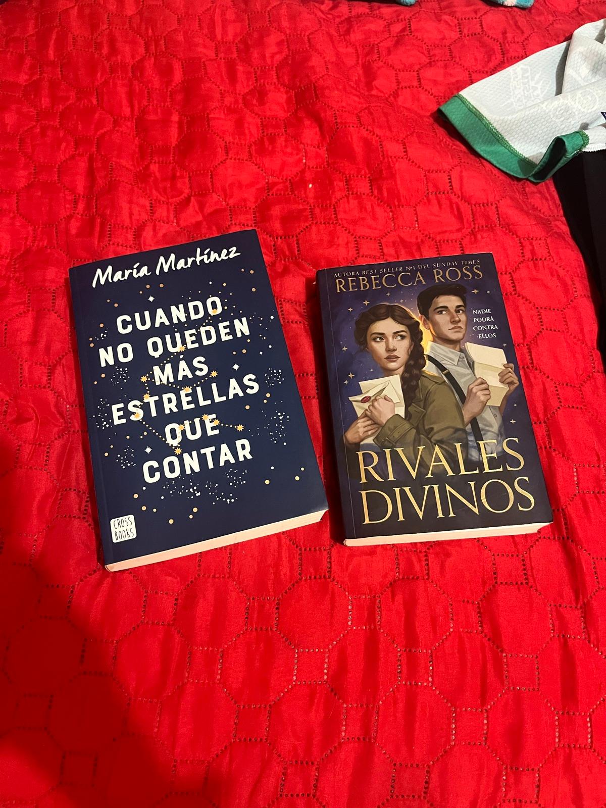 Libros: Cuando no queden más estrellas que contar y Rivales divinos