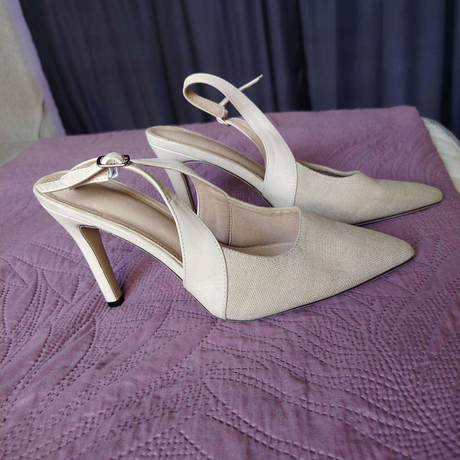 Zapatillas de tacón 10cm talla 26.5 seminuevas