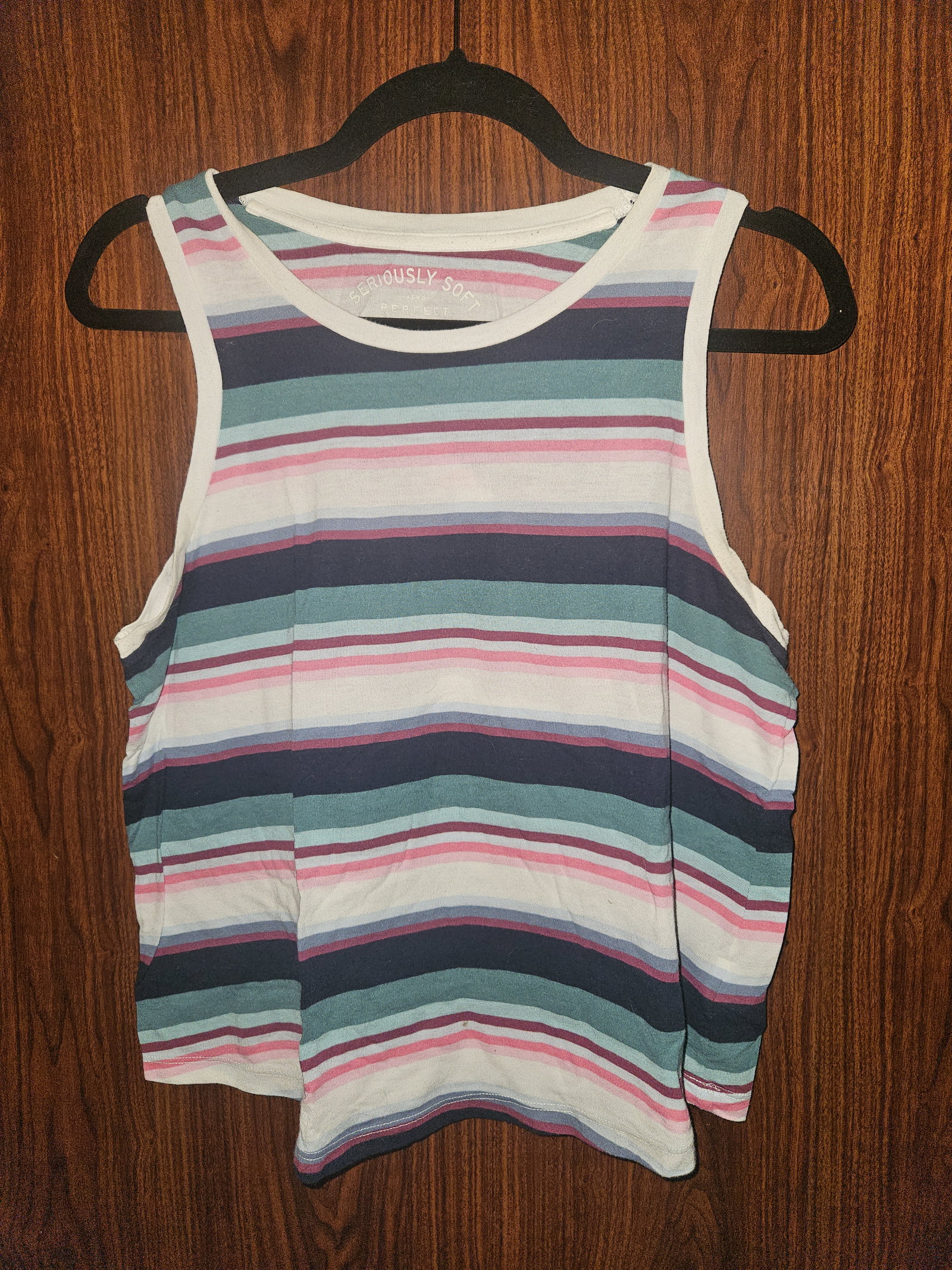 Aeropostale - Top sin mangas a rayas