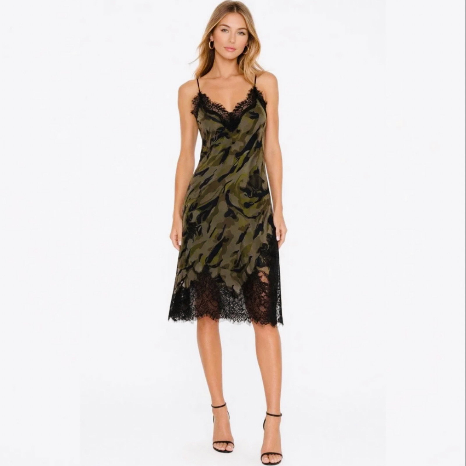 Vestido Lencero 100% seda Gold Hawk (Revolve)