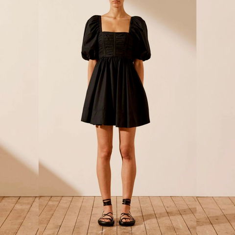 Vestido Anthropologie escote corazón
