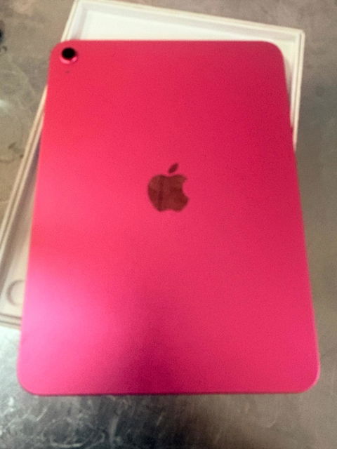 iPad A16 128GB en color rosa, excelente estado