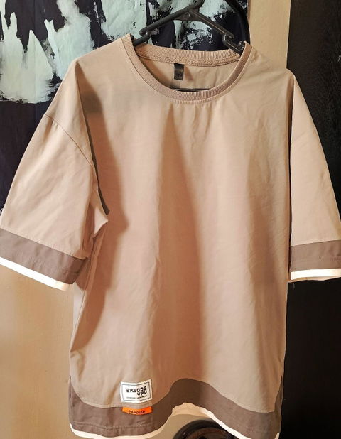 Camisa básica triple manga corte baggy talla L