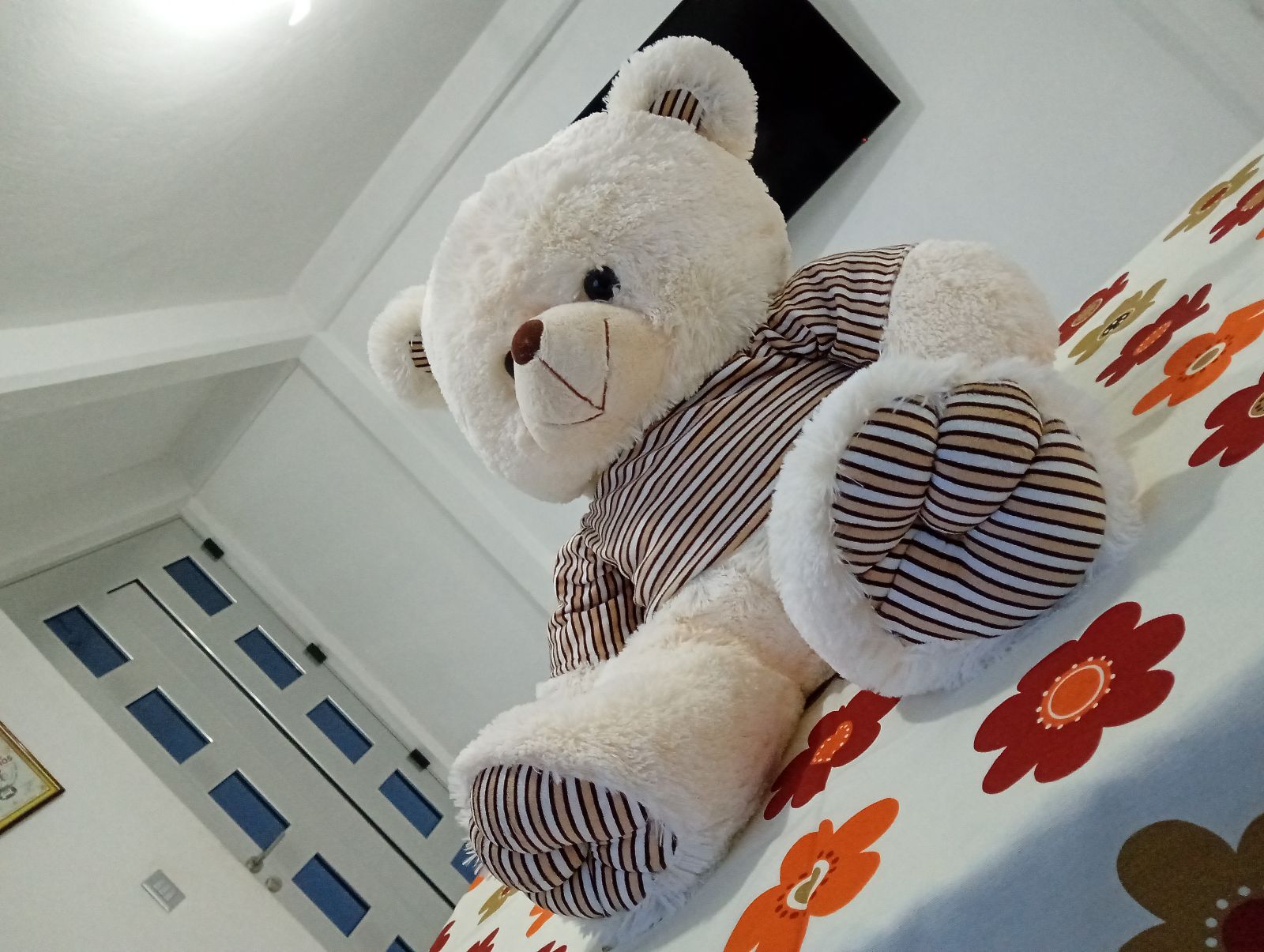 Teddy Bear Grande con Camiseta a Rayas