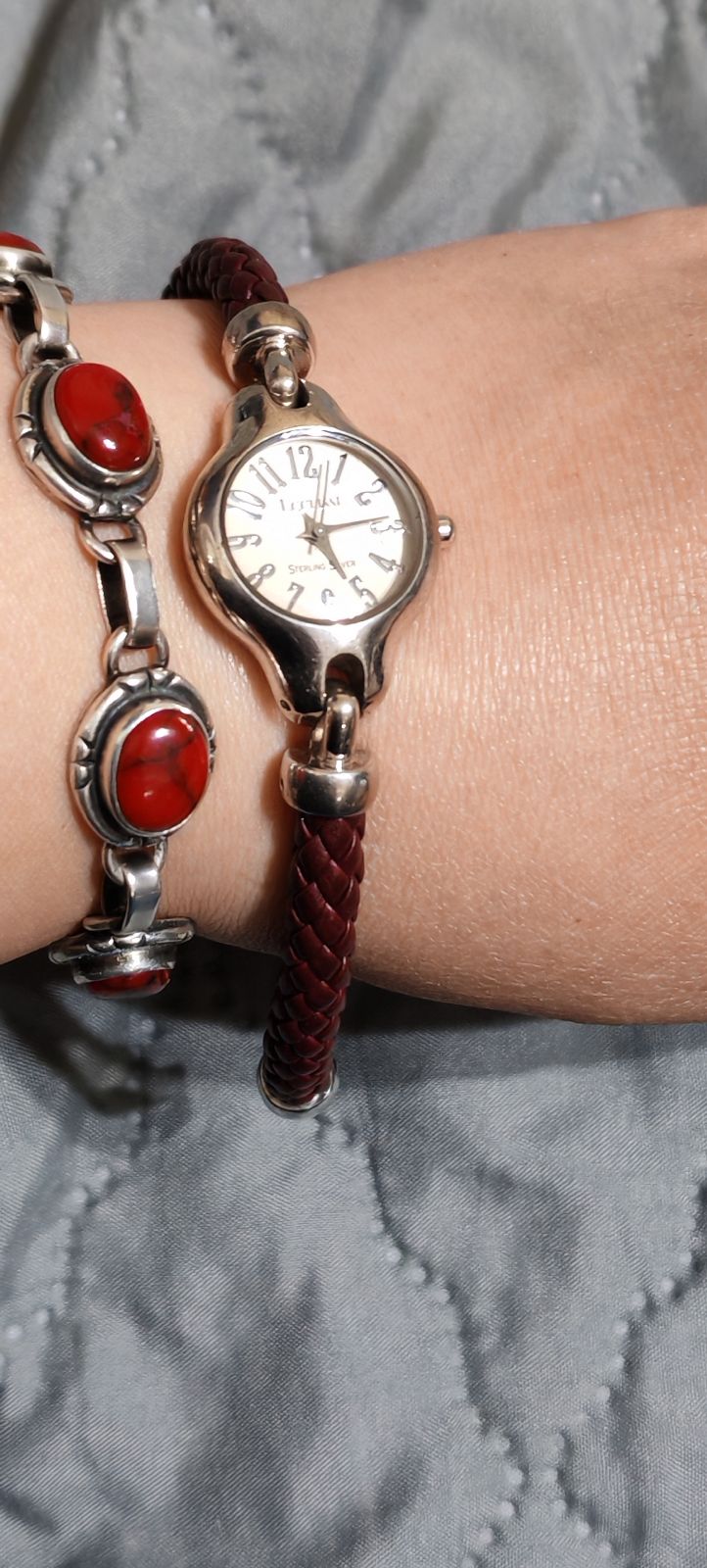 Reloj de Plata y Cuero 